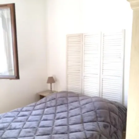 Arinella Apartment *